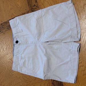 All items marked with 💚 r 2/$10.Bundle 4 discount.